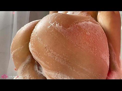 ❤️ Brunetka masturbira pičko z vibratorjem do intenzivnega orgazma pod tušem Porn video na sl.xxxdeutschepornos.ru ❌️❤